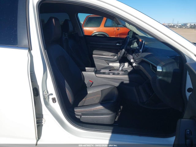 44760274 :رقم المزاد ، 1N4BL4CW2NN304146 vin ، 2022 Nissan Altima Sr Intelligent Awd مزاد بيع
