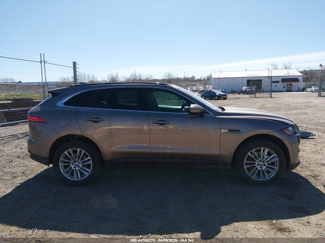 Jaguar F-pace 35t Prestige 2017 SADCK2BV4HA056884 Image 13