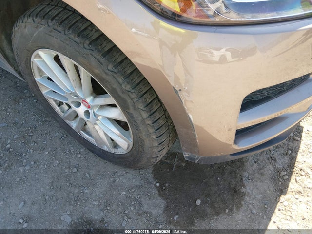 2017 JAGUAR F-PACE SADCK2BV4HA056884 Photo 5