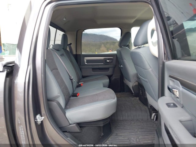 2019 RAM 1500 CLASSIC 1C6RR7LT6KS534744 Photo 7