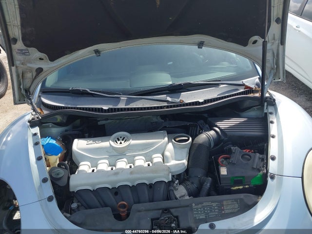 Продаж на аукціоні авто 2010 Volkswagen New Beetle 2.5l, vin: 3VWPG3AGXAM007248, номер лоту: 44760296