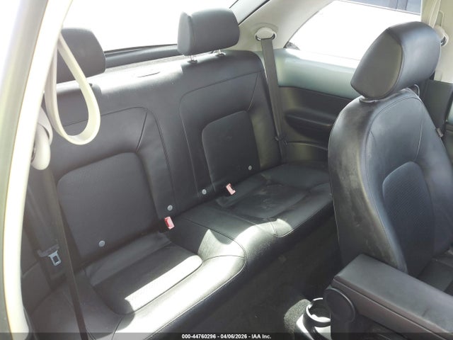 Продаж на аукціоні авто 2010 Volkswagen New Beetle 2.5l, vin: 3VWPG3AGXAM007248, номер лоту: 44760296