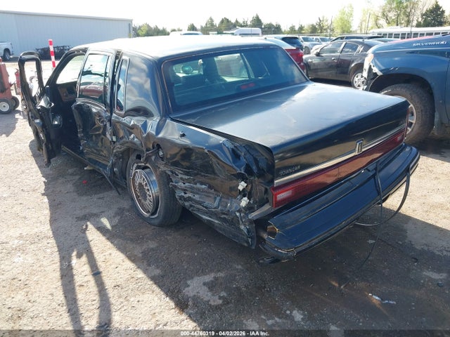 Aukcja sprzedaży 1994 Lincoln Town Car Executive, vin: 1LNLM81W2RY619406, numer aukcji: 44760319