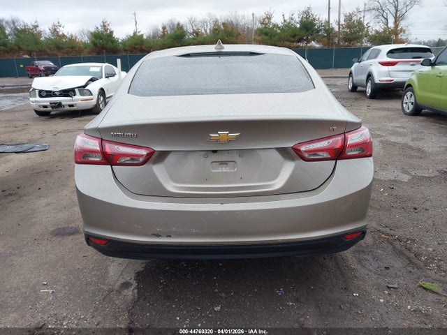 44760320 :رقم المزاد ، 1G1ZD5ST1NF150812 vin ، 2022 Chevrolet Malibu Fwd Lt مزاد بيع