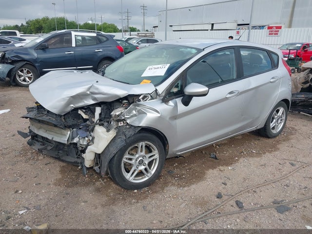 Ford FIESTA SE 2017 3FADP4EJ0HM119669 Image 2