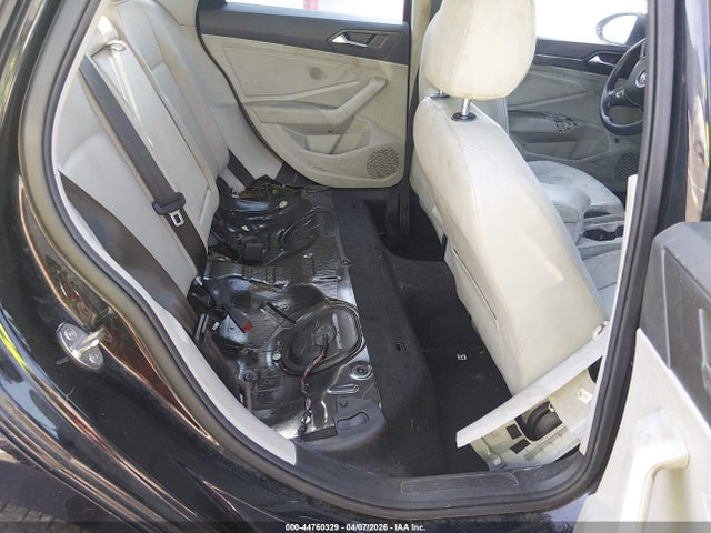 2019 Volkswagen Jetta 1.4t Sel მანქანა იყიდება აუქციონზე, vin: 3VWE57BU4KM030826, აუქციონის ნომერი: 44760329
