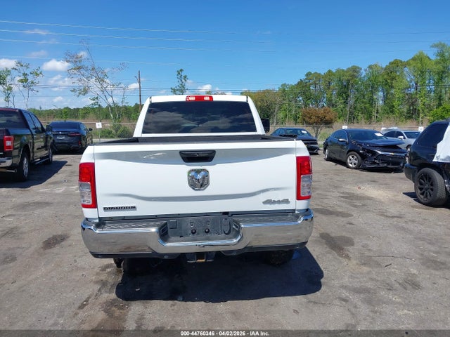 3C6UR5DL2RG195298 RAM 2500 Big Horn 4x4 6&#039;4 Box