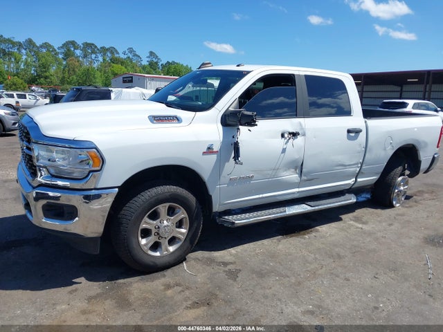 3C6UR5DL2RG195298 RAM 2500 Big Horn 4x4 6&#039;4 Box