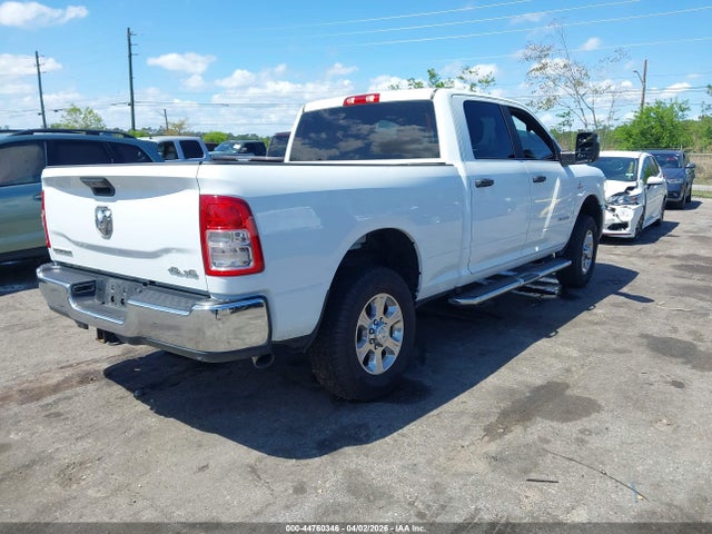 3C6UR5DL2RG195298 RAM 2500 Big Horn 4x4 6&#039;4 Box