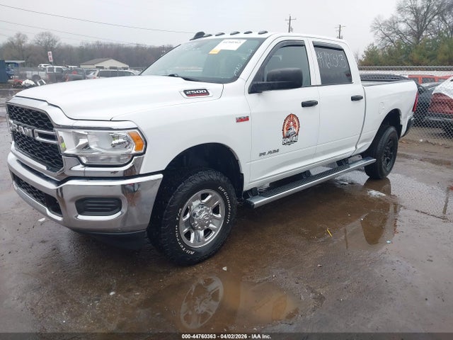 44760363 :رقم المزاد ، 3C6UR5CJ5NG129662 vin ، 2022 Ram 2500 Tradesman  4x4 6'4 Box مزاد بيع