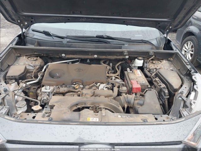2021 Toyota Rav4 Le მანქანა იყიდება აუქციონზე, vin: 2T3H1RFV6MC118788, აუქციონის ნომერი: 44760375