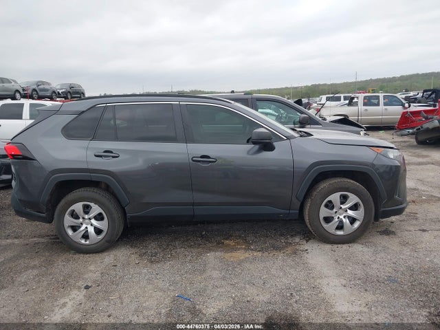 2021 Toyota Rav4 Le მანქანა იყიდება აუქციონზე, vin: 2T3H1RFV6MC118788, აუქციონის ნომერი: 44760375