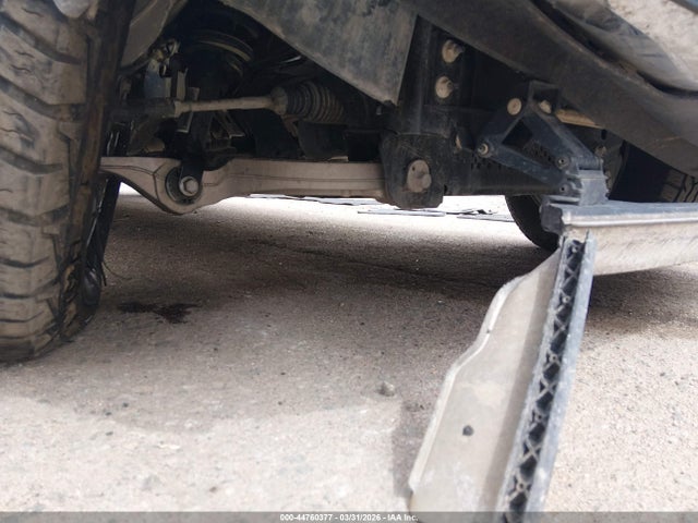 2024 Ram 1500 Laramie  4x2 5'7 Box მანქანა იყიდება აუქციონზე, vin: 1C6RREJT4RN220851, აუქციონის ნომერი: 44760377