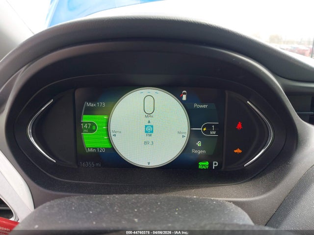 1G1FW6S02J4137758 Chevrolet BOLT EV LT