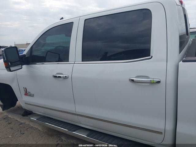 1GC1KWE82FF674821 Chevrolet Silverado 2500hd Ltz