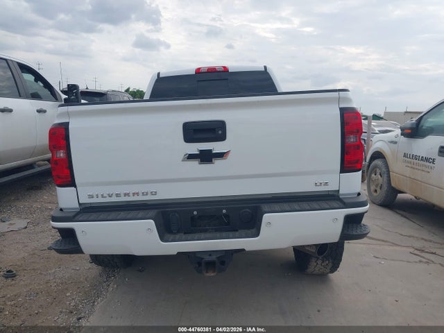 1GC1KWE82FF674821 Chevrolet Silverado 2500hd Ltz