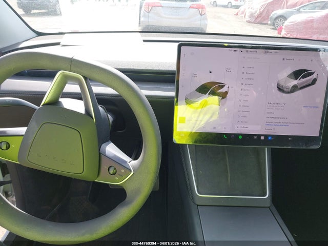 44760394 :رقم المزاد ، 7SAYGDEE8TA385078 vin ، 2026 Tesla Model Y All-wheel Drive/long Range Launch Series/premium All-wheel Drive مزاد بيع