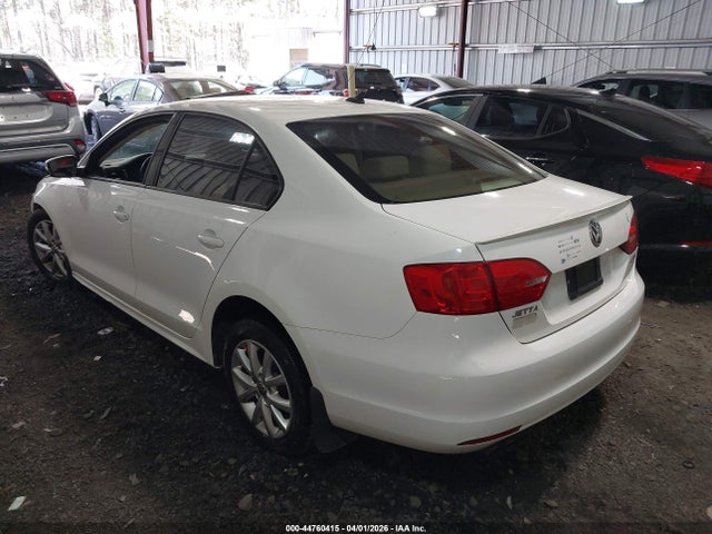 2012 Volkswagen Jetta 2.5l Se მანქანა იყიდება აუქციონზე, vin: 3VWBP7AJXCM376434, აუქციონის ნომერი: 44760415