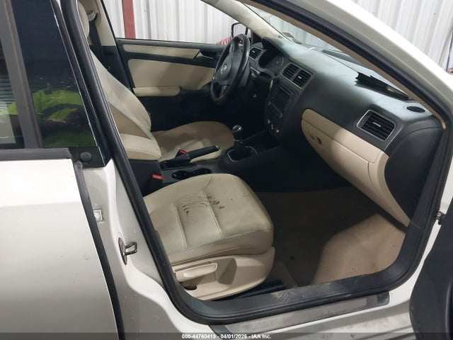 2012 Volkswagen Jetta 2.5l Se მანქანა იყიდება აუქციონზე, vin: 3VWBP7AJXCM376434, აუქციონის ნომერი: 44760415
