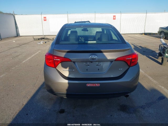 44760456 :رقم المزاد ، 2T1BURHE4JC071811 vin ، 2018 Toyota Corolla Se مزاد بيع