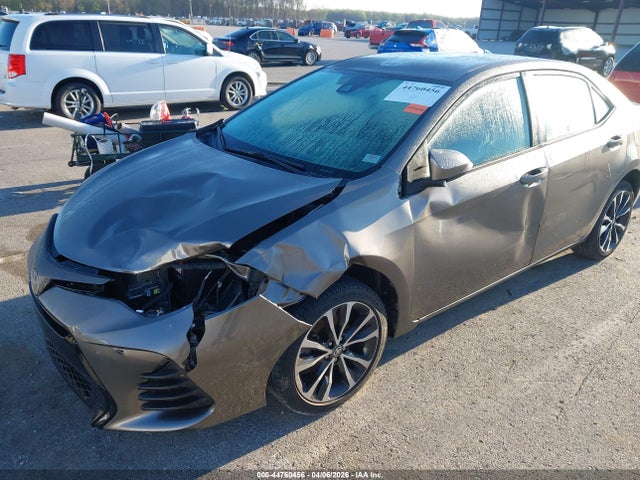 44760456 :رقم المزاد ، 2T1BURHE4JC071811 vin ، 2018 Toyota Corolla Se مزاد بيع