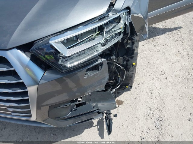 Продажа на аукционе авто 2017 Audi Q7 3.0t Premium, vin: WA1LAAF74HD019900, номер лота: 44760461
