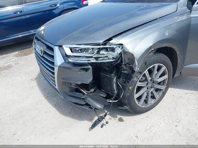 Продажа на аукционе авто 2017 Audi Q7 3.0t Premium, vin: WA1LAAF74HD019900, номер лота: 44760461