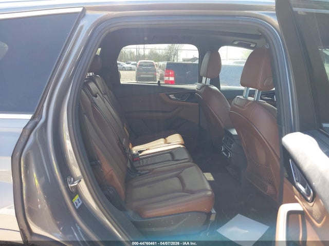 Продажа на аукционе авто 2017 Audi Q7 3.0t Premium, vin: WA1LAAF74HD019900, номер лота: 44760461