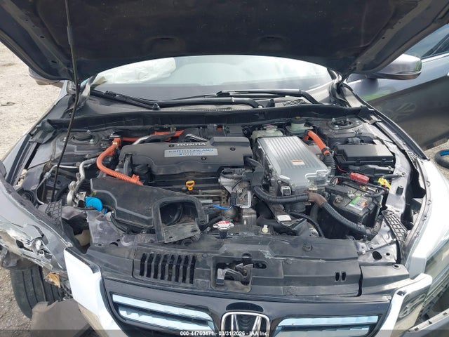 2015 Honda Accord Hybrid Ex-l მანქანა იყიდება აუქციონზე, vin: 1HGCR6F52FA010459, აუქციონის ნომერი: 44760471