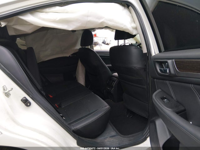 Продажа на аукционе авто 2018 Subaru Legacy 2.5i Limited, vin: 4S3BNAN64J3010298, номер лота: 44760472