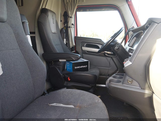 Продаж на аукціоні авто 2024 Kenworth T680, vin: 1XKYD49X4RJ354484, номер лоту: 44760502
