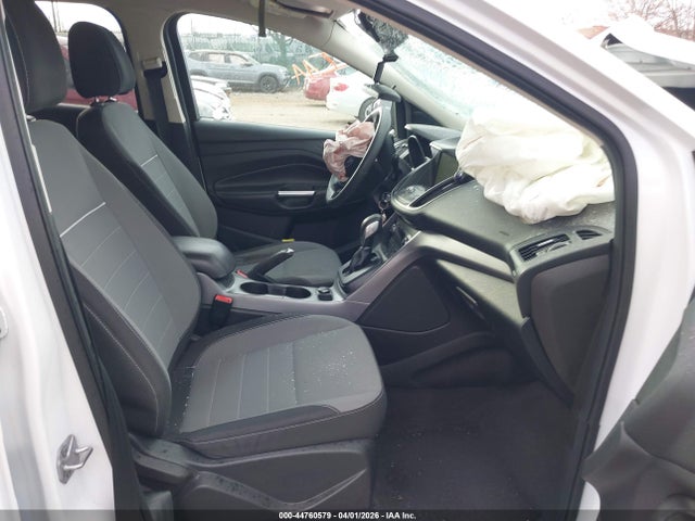 1FMCU0GX6EUC15222 Ford ESCAPE SE