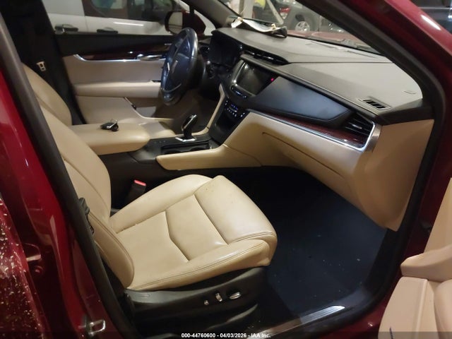 Продажа на аукционе авто 2017 Cadillac Xt5 Premium Luxury, vin: 1GYKNERS5HZ114427, номер лота: 44760600
