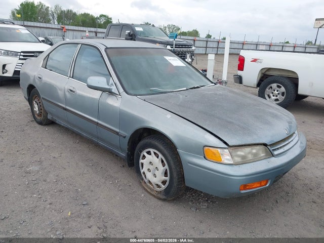 1994 HONDA ACCORD 1HGCD563XRA123586