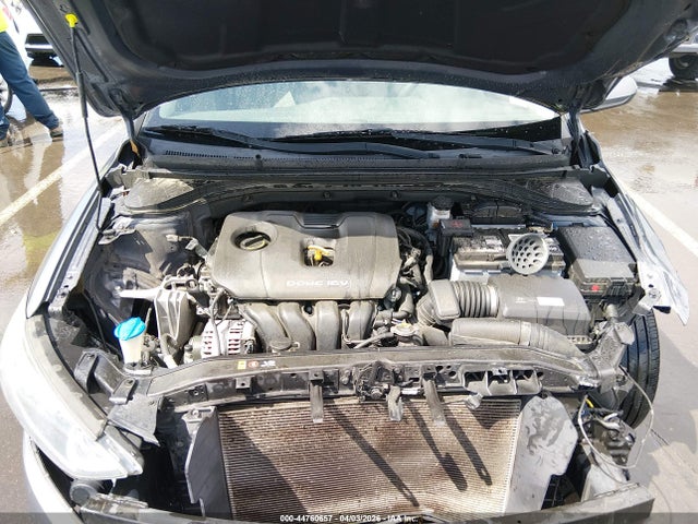 44760657 :رقم المزاد ، 5NPD84LF0JH390796 vin ، 2018 Hyundai Elantra Sel مزاد بيع