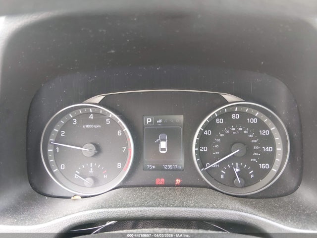 44760657 :رقم المزاد ، 5NPD84LF0JH390796 vin ، 2018 Hyundai Elantra Sel مزاد بيع