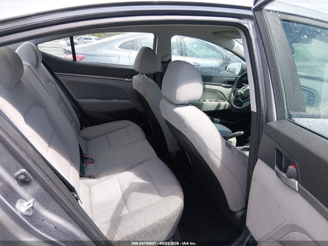 44760657 :رقم المزاد ، 5NPD84LF0JH390796 vin ، 2018 Hyundai Elantra Sel مزاد بيع