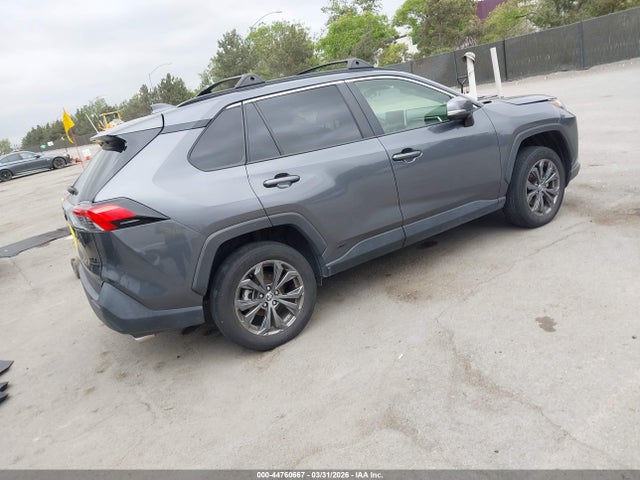 2024 TOYOTA RAV4 HYBRID JTMB6RFV3RD118869 Photo 3