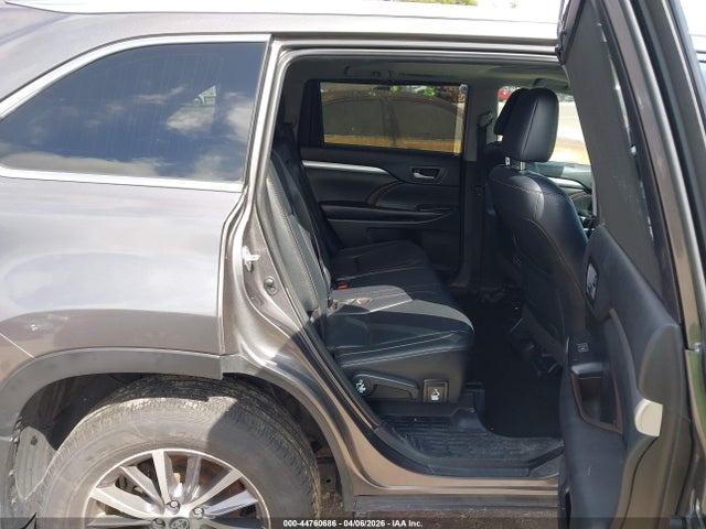 5TDJZRFHXKS926966 Toyota Highlander Xle