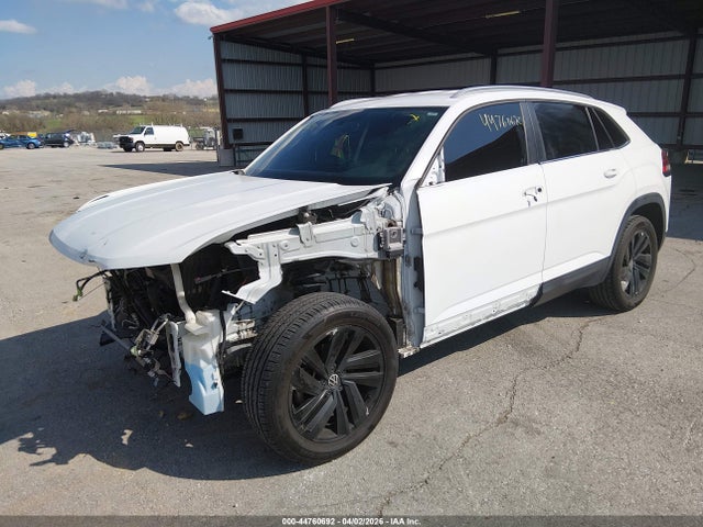 44760692 :رقم المزاد ، 1V21E2CA4LC208616 vin ، 2020 Volkswagen Atlas Cross Sport 3.6l V6 Se W/technology/3.6l V6 Se W/technology R-line مزاد بيع