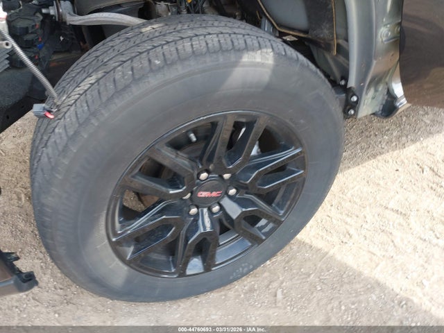 44760693 :رقم المزاد ، 3GTPUCEK0NG602138 vin ، 2022 Gmc Sierra 1500 4wd  Short Box Elevation مزاد بيع