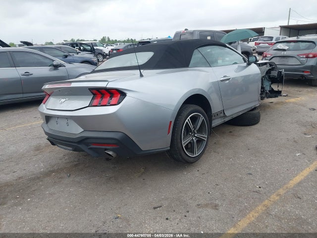 44760705 :رقم المزاد ، 1FAGP8UH1R5116774 vin ، 2024 Ford Mustang Ecoboost Premium مزاد بيع