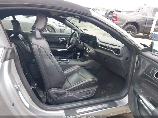 44760705 :رقم المزاد ، 1FAGP8UH1R5116774 vin ، 2024 Ford Mustang Ecoboost Premium مزاد بيع