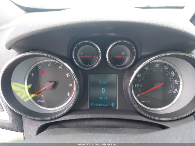 44760710 :رقم المزاد ، KL4CJASB2FB226451 vin ، 2015 Buick Encore مزاد بيع