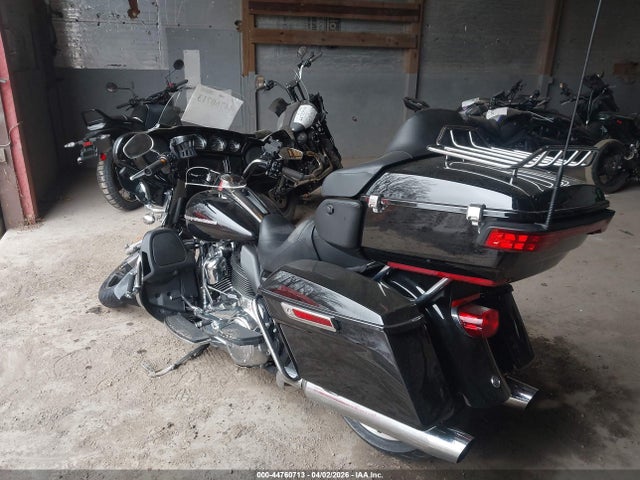 Harley-Davidson FLHTK 2021 1HD1KEF1XMB672281 Image 3