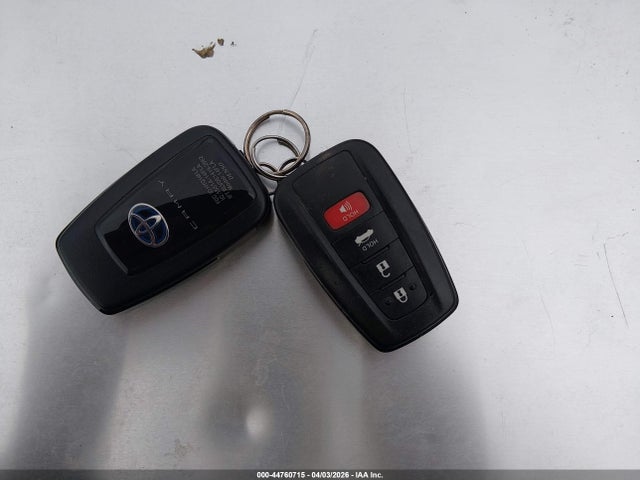 4T1B31HK0JU500399 Toyota Camry Hybrid Le