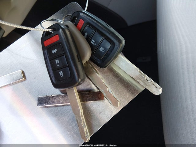 44760718 :رقم المزاد ، 1HGCR2F31HA192326 vin ، 2017 Honda Accord Lx مزاد بيع