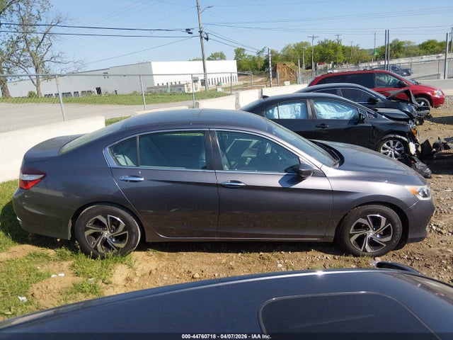 44760718 :رقم المزاد ، 1HGCR2F31HA192326 vin ، 2017 Honda Accord Lx مزاد بيع
