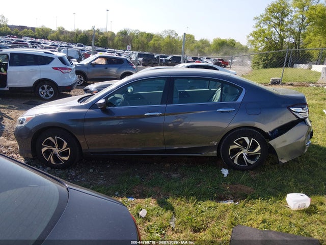 44760718 :رقم المزاد ، 1HGCR2F31HA192326 vin ، 2017 Honda Accord Lx مزاد بيع