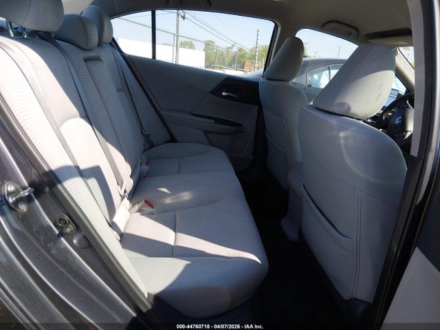 44760718 :رقم المزاد ، 1HGCR2F31HA192326 vin ، 2017 Honda Accord Lx مزاد بيع